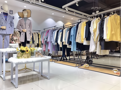 雪雕羽絨服 以卓越產(chǎn)品與貼心服務(wù)贏得鞋帽零售消費者